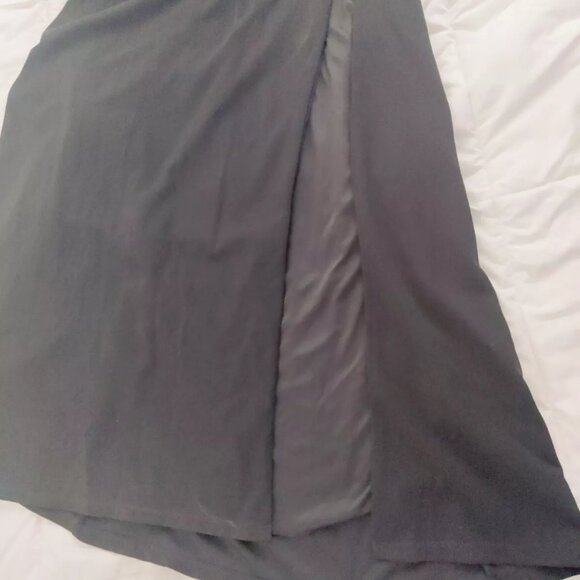 SOLD Black Party Prom Dress High Slit, Halter Strap, Plunging Open Back Size 18W - Picture 8 of 9